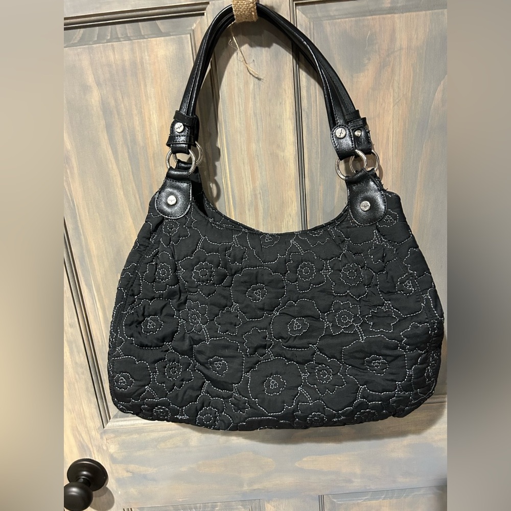 Thirty One Quilted shoulder bag purse.